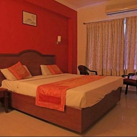 Goldmine Hotels Chennai Exterior photo